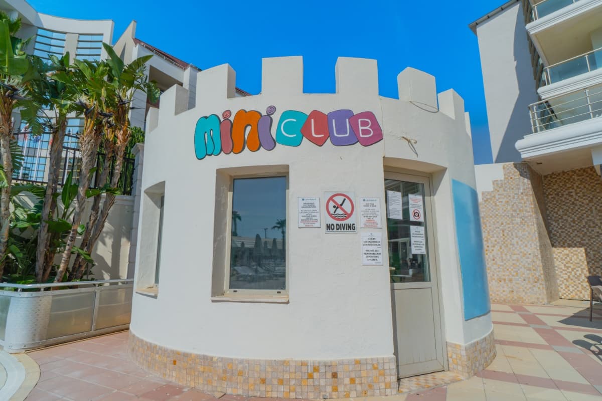 Pineta Park Hotel — Kids Club